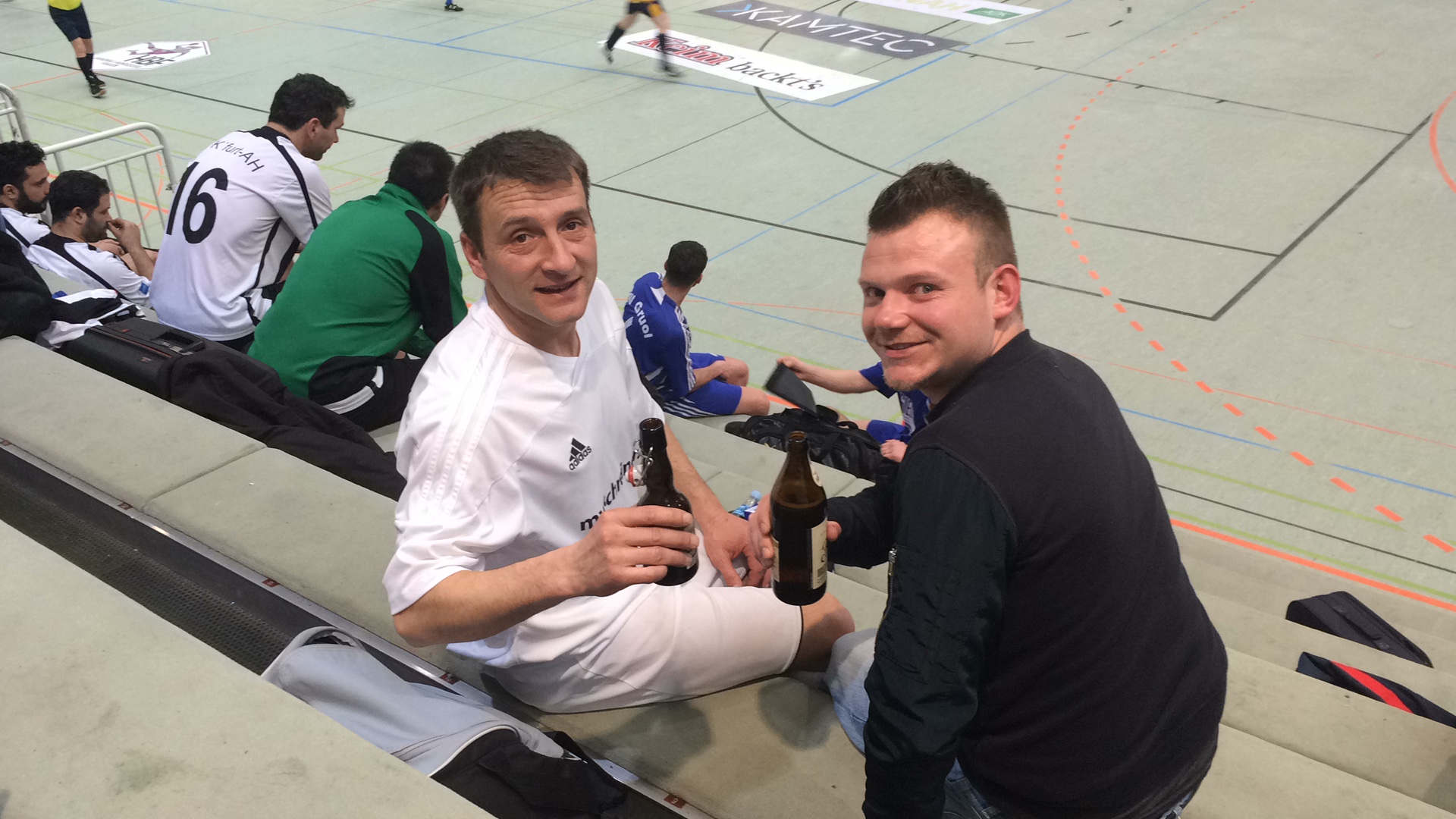 Robi und Floh